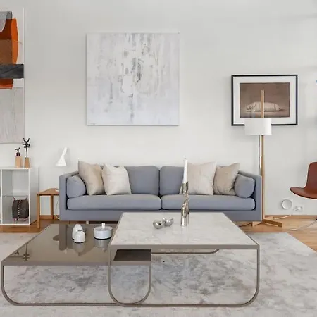 Elegant 4br With Great Views And Location * Tromso