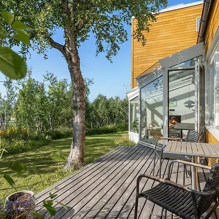Elegant 4br With Great Views And Location Villa Tromsø